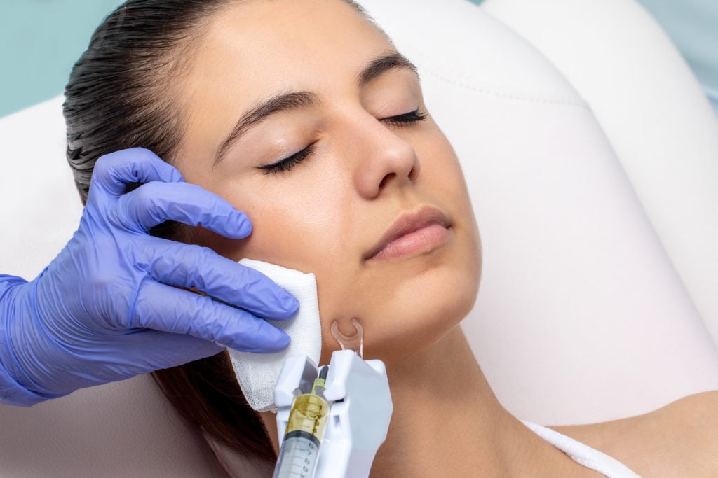 Mesotherapy Vs Microneedling: Which Is Right For You? - Clinic Dr Dray ...